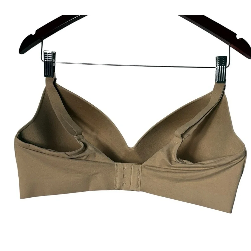 SOMA Enbliss Wireless Bra Mochaccino 42C Beige Nude‎